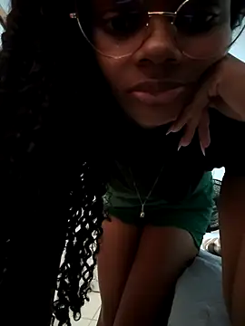 Snapshot of marialuiza2027 chatting on July 14, 2026, 10:54 am marialuiza2027 online show from July 14, 2026, 10:54 am