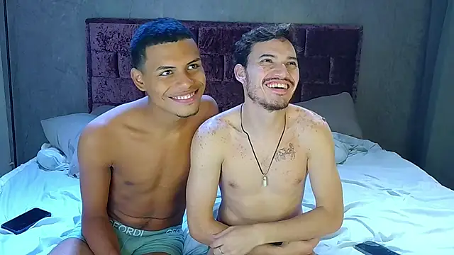 Snapshot of The_Penthouse_boys chatting on April 16, 2026, 1:28 am The Penthouse boys online show from April 16, 2026, 1:28 am