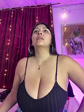 Snapshot of karlyprintt chatting on May 12, 2026, 12:24 pm karlyprintt online show from May 12, 2026, 12:24 pm