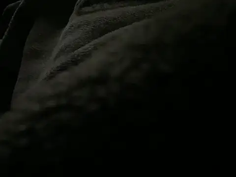 tommyxxx2026 online show from April 9, 2026, 2:33 am