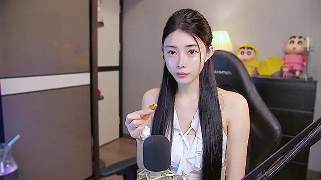 Snapshot of XiaoYuBao- chatting on May 28, 2026, 4:26 pm XiaoYuBao- online show from May 28, 2026, 4:26 pm