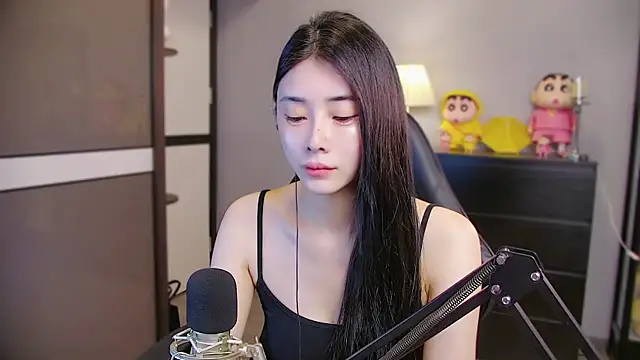 Snapshot of XiaoYuBao- chatting on June 10, 2026, 1:43 pm XiaoYuBao- online show from June 10, 2026, 1:43 pm