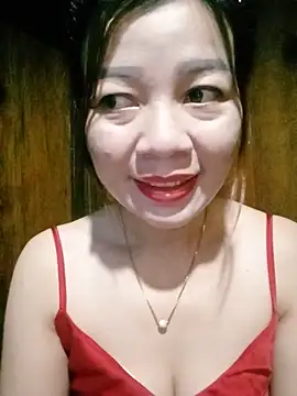 Snapshot of Yiyi102300 chatting on June 9, 2026, 10:21 pm Yiyi102300 online show from June 9, 2026, 10:21 pm