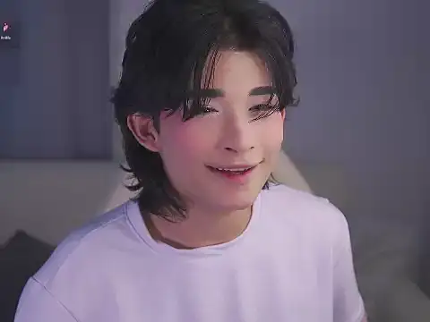 angel yuhogg online show from March 13, 2026, 5:08 pm