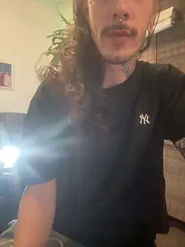 luckydick333 online show from April 23, 2026, 12:12 am