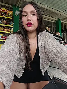 Naughty-Samanta- online show from April 29, 2026, 1:37 pm