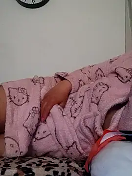 bianka39 online show from March 13, 2026, 9:21 pm