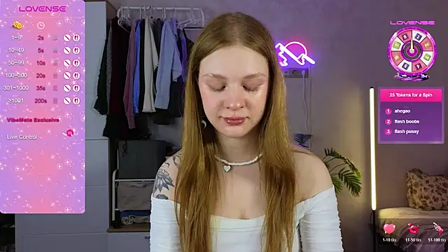 GoldenSunBunny online show from March 25, 2026, 2:06 am