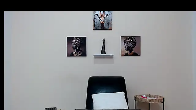 katywild20 online show from April 4, 2026, 8:17 pm