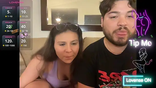 Redmooncity21 online show from March 26, 2026, 7:03 am