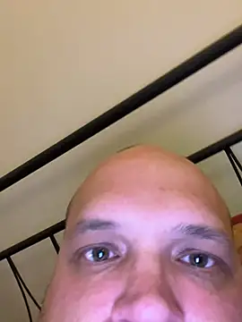 billy41leo online show from March 14, 2026, 10:42 am