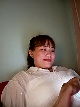 Snapshot of Lucxy-ki6 chatting on June 1, 2026, 1:13 pm Lucxy-ki6 online show from June 1, 2026, 1:13 pm