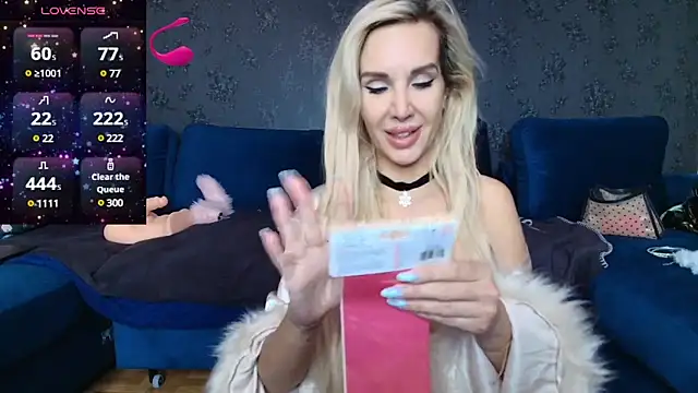 SexyQueenNina online show from December 24, 2024, 12:00 am