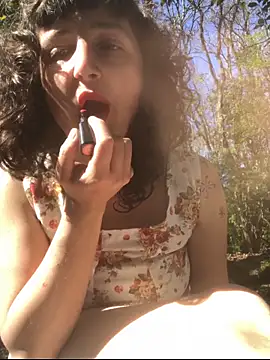Snapshot of antoniettamaria chatting on April 3, 2026, 2:37 pm antoniettamaria online show from April 3, 2026, 2:37 pm