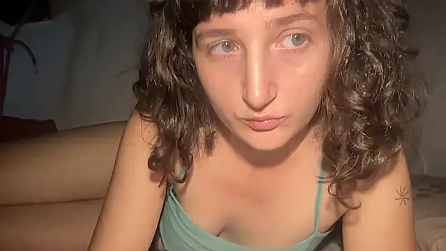 Snapshot of antoniettamaria chatting on May 8, 2026, 2:33 pm antoniettamaria online show from May 8, 2026, 2:33 pm