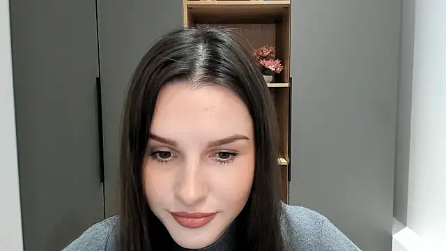 Snapshot of HanneloreCotty chatting on March 15, 2026, 6:41 am HanneloreCotty online show from March 15, 2026, 6:41 am