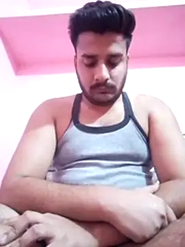 Decentlover67 online show from April 29, 2026, 4:11 pm