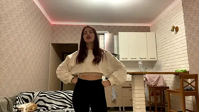 Snapshot of KassieLonzo chatting on March 26, 2026, 7:08 pm KassieLonzo online show from March 26, 2026, 7:08 pm