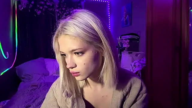 Snapshot of StacyChocopay chatting on May 8, 2026, 10:04 pm StacyChocopay online show from May 8, 2026, 10:04 pm