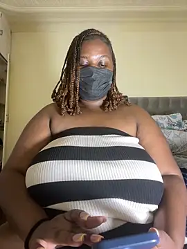 NaughtyGirl0000 online show from May 25, 2026, 2:23 pm