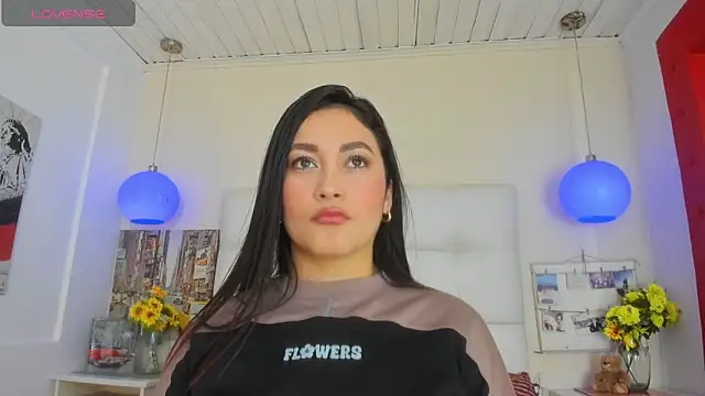 Snapshot of Tatiana24_ chatting on April 23, 2026, 9:06 pm Tatiana24 online show from April 23, 2026, 9:06 pm