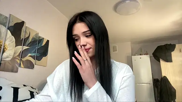 BeckyAurielle online show from March 23, 2026, 2:32 pm