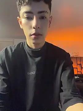 SebastianReed  online show from April 28, 2026, 2:38 am