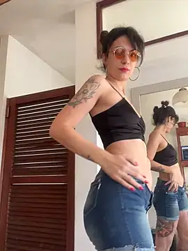 Snapshot of conejita000 chatting on April 4, 2026, 8:50 pm conejita000 online show from April 4, 2026, 8:50 pm