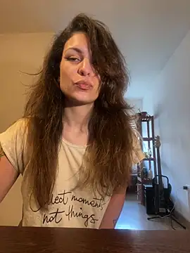 Snapshot of conejita000 chatting on April 5, 2026, 9:12 pm conejita000 online show from April 5, 2026, 9:12 pm