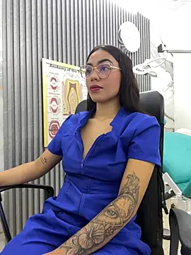 Snapshot of daniela-sexy chatting on April 27, 2026, 1:42 pm daniela-sexy online show from April 27, 2026, 1:42 pm