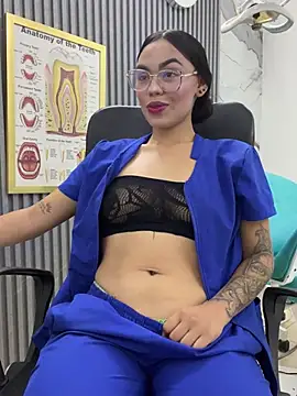 Snapshot of daniela-sexy chatting on April 29, 2026, 8:04 pm daniela-sexy online show from April 29, 2026, 8:04 pm