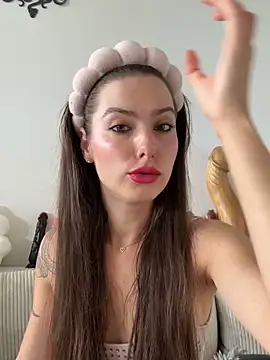 xsugarbabe online show from May 5, 2026, 1:52 pm