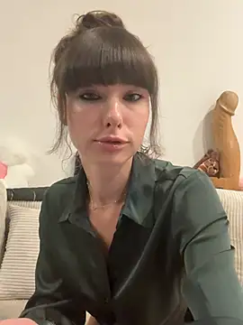 xsugarbabe online show from May 12, 2026, 6:38 pm