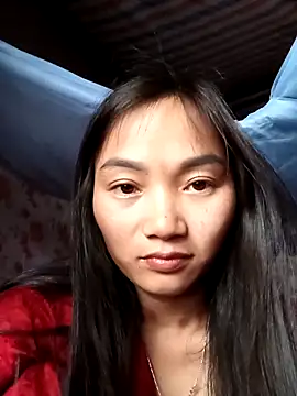Snapshot of emmasexy2k chatting on May 12, 2026, 6:21 am emmasexy2k online show from May 12, 2026, 6:21 am