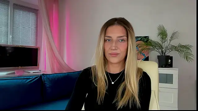 Snapshot of come_here_baby chatting on March 29, 2026, 2:39 pm come here baby online show from March 29, 2026, 2:39 pm