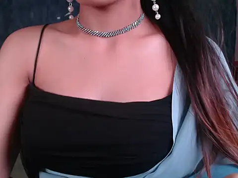 Naughty Nisha19 online show from April 6, 2026, 6:36 am
