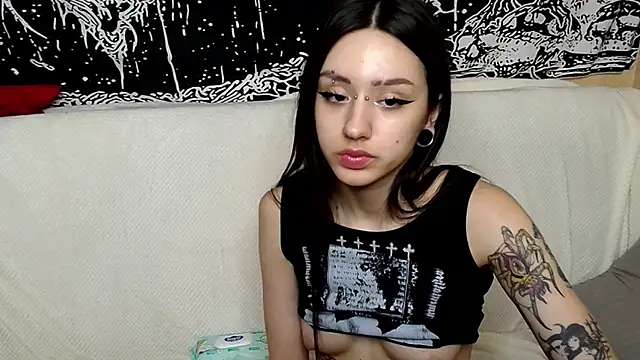 Finelia online show from June 13, 2026, 10:46 am