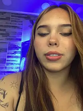 Snapshot of lunacandy_0 chatting on June 10, 2026, 12:00 am lunacandy 0 online show from June 10, 2026, 12:00 am