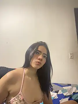 lina seduce online show from June 29, 2026, 11:38 pm