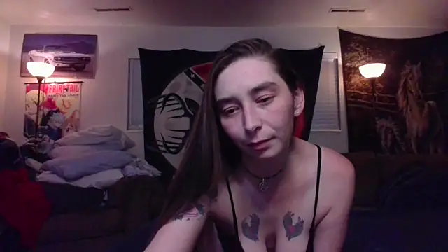 KittieeKat1 online show from May 7, 2026, 3:45 am