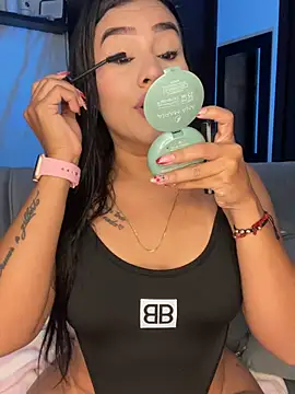 AlisonBeltran1 online show from May 6, 2026, 7:46 am