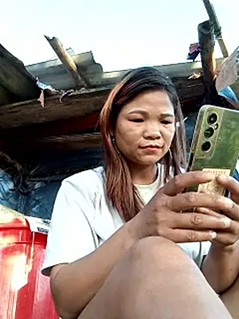 Snapshot of maymay121 chatting on May 13, 2026, 11:11 pm maymay121 online show from May 13, 2026, 11:11 pm