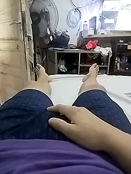 gato01020 online show from March 16, 2026, 3:38 pm