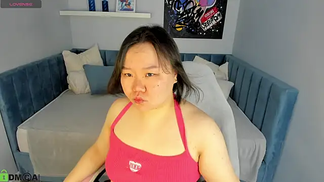 Tokyodreamss online show from May 3, 2026, 9:04 am
