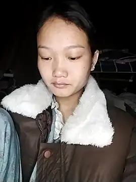 Snapshot of Sullyy_lux chatting on March 22, 2026, 2:15 am Sullyy lux online show from March 22, 2026, 2:15 am