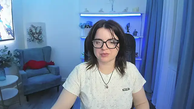 Snapshot of AmeliaDateri chatting on April 3, 2026, 7:12 pm AmeliaDateri online show from April 3, 2026, 7:12 pm