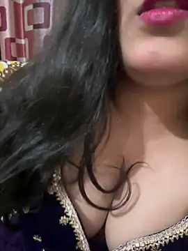 cutieNancy online show from March 22, 2026, 4:21 pm