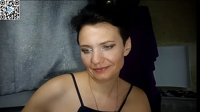 HotMamaQueen234 online show from July 2, 2026, 10:38 pm
