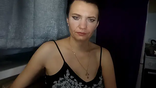 HotMamaQueen234 online show from July 23, 2026, 12:02 am