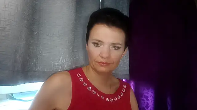 HotMamaQueen234 online show from July 24, 2026, 7:06 am